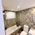 ático Céntrico Con Amplias Vistas Mar Y Playa * Rosas
